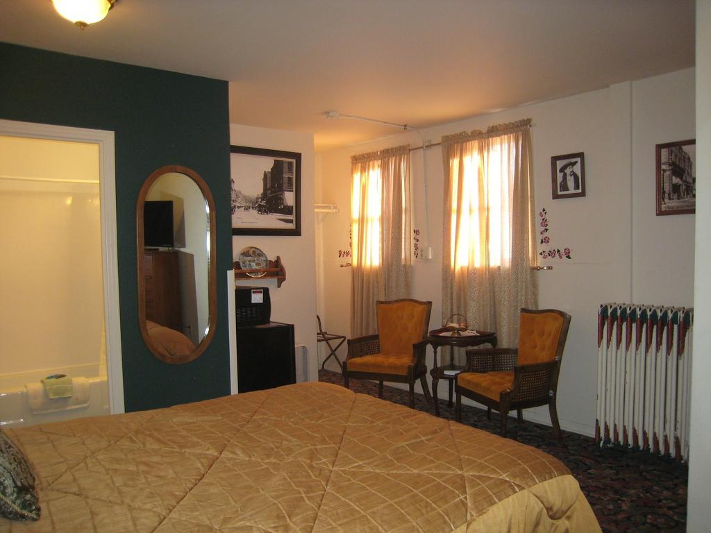 Deadwood Dick'S Hotel Chambre photo